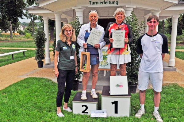 Sieger Damen Nebenrunde Victoria Asselmann, 2. Renate, Eichmann